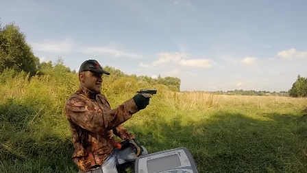 У реки в сентябре.