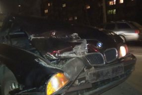 BMW против трейлера