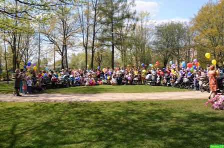 день матери