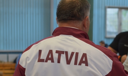 Жим штанги лёжа