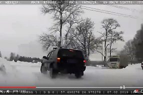 Всё жёстче …