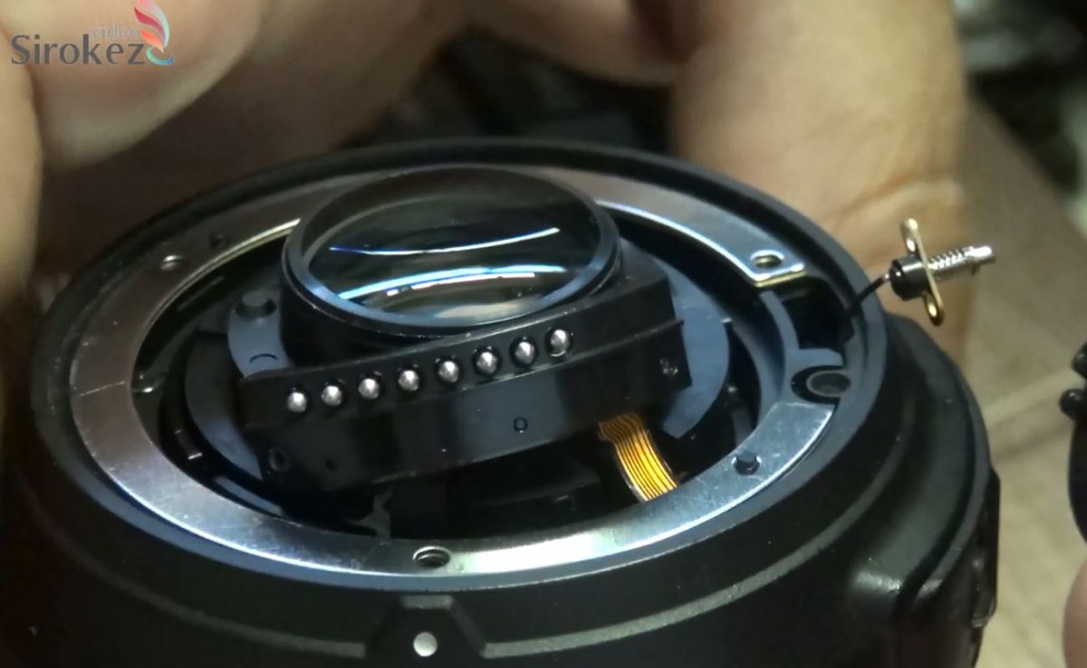 Объектив Nikon