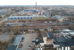 Ручеёк дёгтя в реке мёда