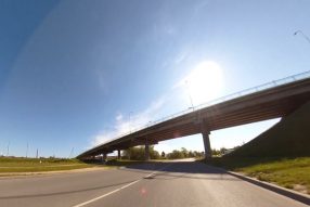 Виртуальная поездка, то капот , то багажник