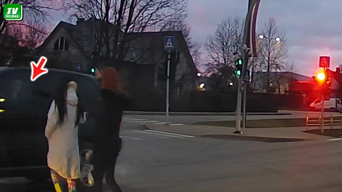 А может их давить сразу, пешеходов этих ?